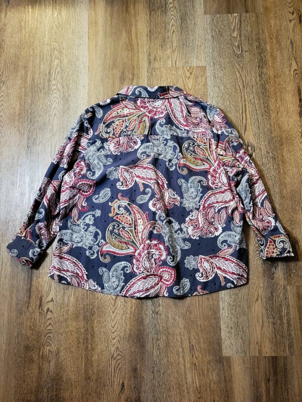 Foxcroft Wrinkle Free Button Up Shirt Womens 22W Shaped Fit Paisley Floral